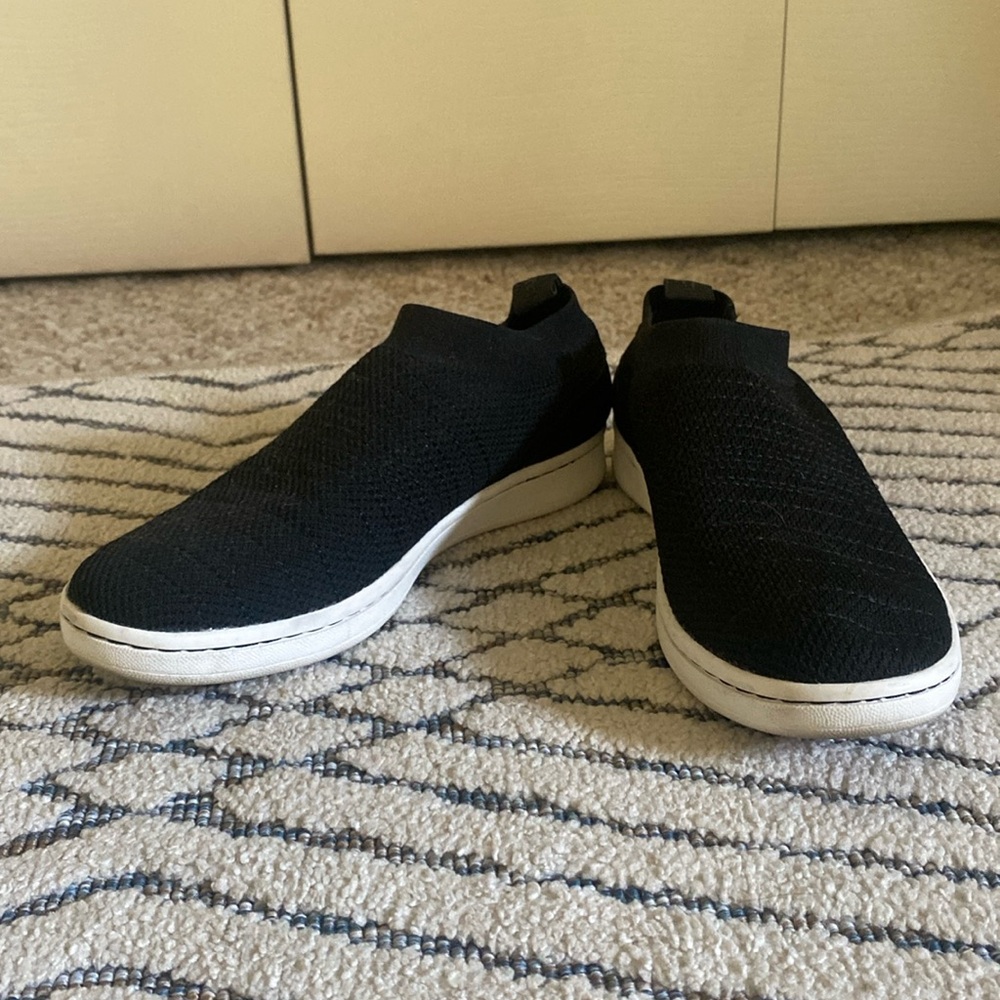 ED Ellen Degeneres Black Shoes